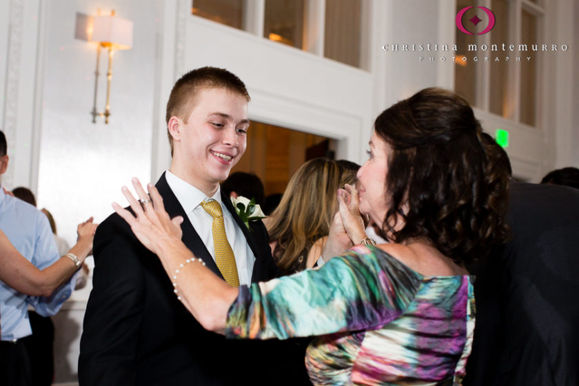 Kimpton Hotel Monaco Pittsburgh Wedding Photos Sheffield Ballroom Wedding Reception Dancing 